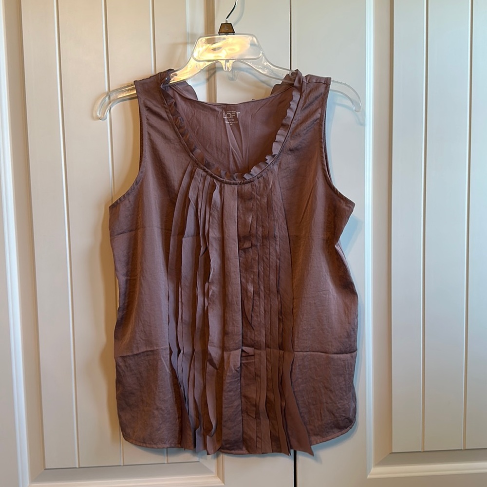 LOFT front ruffled tank blouse